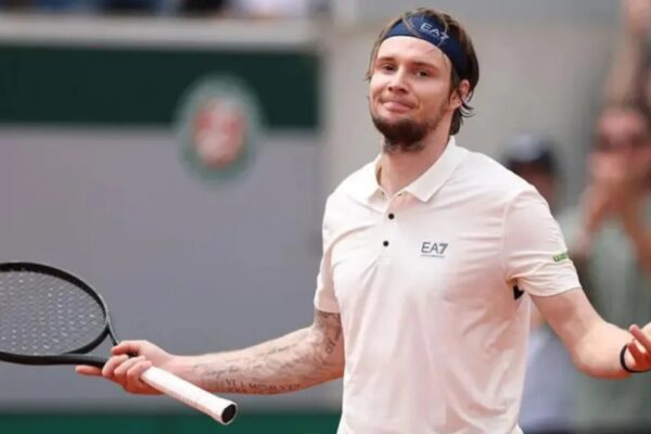 Alexander Bublik: The Unconventional Kazakhstani Tennis Star Alexander Bublik