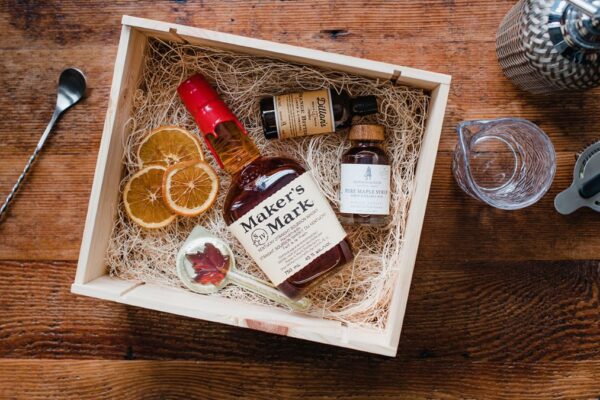 Old Fashioned Kit: Timeless Sports Gear & Heritage Clothing Old Fashioned Kit